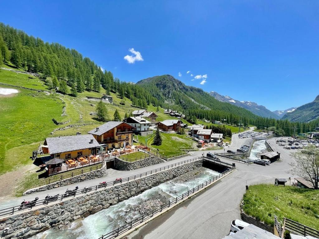 Walsertal Residence Gressoney-La-Trinite Exterior photo
